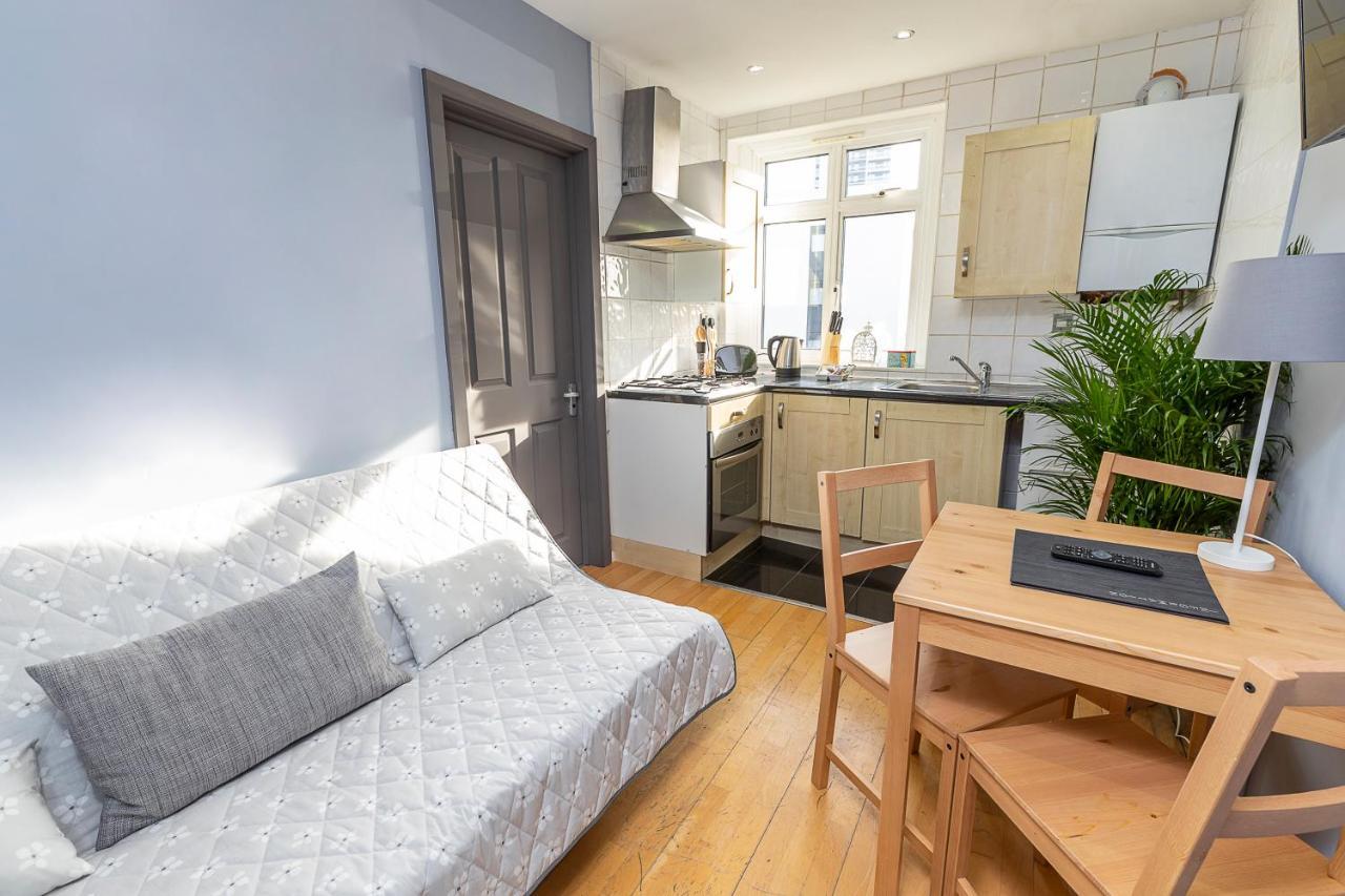 לונדון Spacious Apartment In King'S Cross St Pancras מראה חיצוני תמונה